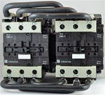 TC2-D8011-B6...3 POLE REVERSING CONTACTOR 24/60VAC, WITH AC OPERATING COIL, N O & N C AUX CONTACT