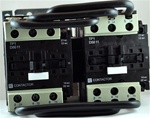 TP2-D5011-BD...3 POLE REVERSING CONTACTOR 24VDC, WITH DC OPERATING COIL, N-C & N-O AUX CONTACT