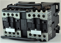 TC2-D1211-U6...3 POLE REVERSING CONTACTOR 240/60VAC, WITH AC OPERATING COIL, N O & N C AUX CONTACT