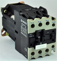 TP1-D3210-BD...3 POLE NON-REVERSING CONTACTOR 24VDC OPERATING COIL, N O AUX CONTACTS
